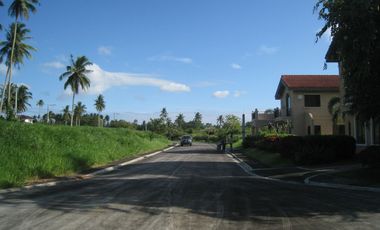 Prime residential lot near clubhouse with beautiful views