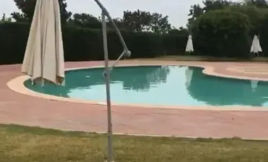 ¡Venta de Terreno de Playa en Condominio Alto Pradera de Asia!