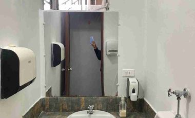 Urdesa Central alquilo local u oficina de 38m2 aproximadamente