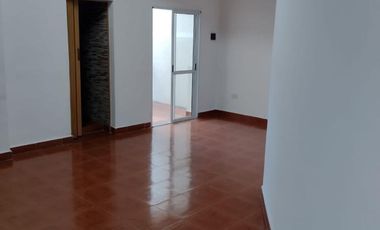 Departamento Un Ambiente Primer Piso Ramos Mejia