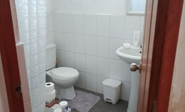 OPORTUNIDAD...!  CASA DE 3 PISOS EN URNANIZACION LAS PALMERAS