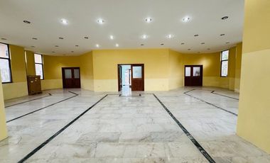 Locales en Renta en Torre Rebsamen | Desde $4,000 MXN | Estacionamiento Incluido