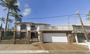 Oportunidad única casa en venta a precio de liquidación EN FRACC, RIO HEROICA MATAMOROS