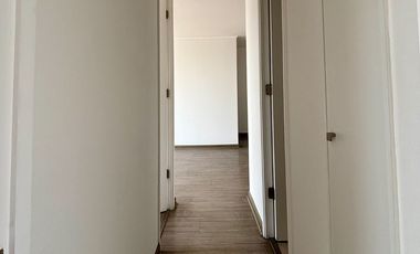 ¡Oportunidad única en San Miguel! 2 Dormitorios, 2 Balcones, Estacionamiento