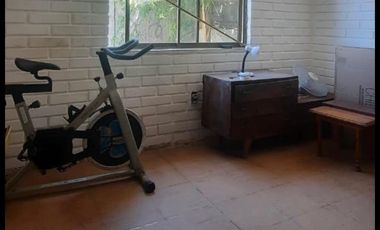 Casa Ampliada en Conjunto Yerbas Buenas, San Bernardo.