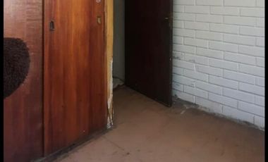 Casa Ampliada en Conjunto Yerbas Buenas, San Bernardo.