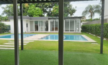 Isla Mocoli, Venta de hermosa casa 4 dormitorios con piscina