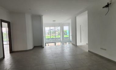 Isla Mocoli, Venta de hermosa casa 4 dormitorios con piscina