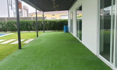 Isla Mocoli, Venta de hermosa casa 4 dormitorios con piscina