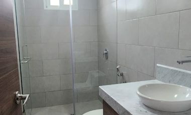 Isla Mocoli, Venta de hermosa casa 4 dormitorios con piscina