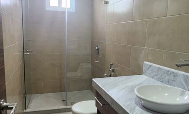 Isla Mocoli, Venta de hermosa casa 4 dormitorios con piscina