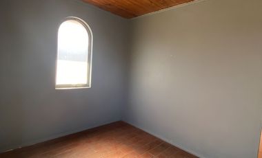 Vendo casa en Villa Doña Francisca 2, de 3 dormitorios 2 baños de comuna de Chillán
