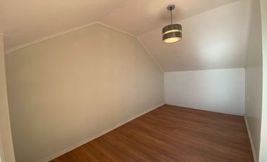 Vendo casa en Villa Doña Francisca 2, de 3 dormitorios 2 baños de comuna de Chillán