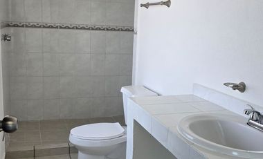 RENTO CASA DE 3 RECAMARAS JARDIN Y CUARTO DE SERVICIO EN GRAN JARDIN