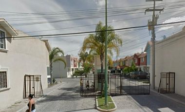 Casa En Remate Bancario En Cto. Panamá, San Francisco Del Rincón, Guanajuato