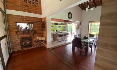 VENDO CASA CAMPESTRE EN COMBIA SE RECIBE PERMUTA