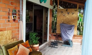 VENDO CASA CAMPESTRE EN COMBIA SE RECIBE PERMUTA