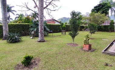 VENDO CASA CAMPESTRE EN COMBIA SE RECIBE PERMUTA