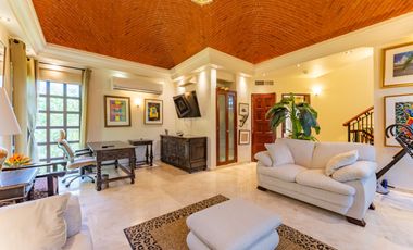 Playacar Stunning Villa For Sale Beach Access