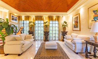 Playacar Stunning Villa For Sale Beach Access