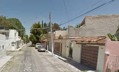 SE VENDE CASA EN RECUPERACION BANCARIA EN CHAPALA CENTRO, JALISCO! SOLO CONTADO.