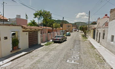 SE VENDE CASA EN RECUPERACION BANCARIA EN CHAPALA CENTRO, JALISCO! SOLO CONTADO.