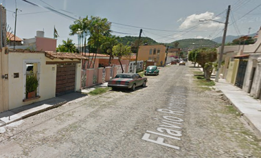 SE VENDE CASA EN RECUPERACION BANCARIA EN CHAPALA CENTRO, JALISCO! SOLO CONTADO.