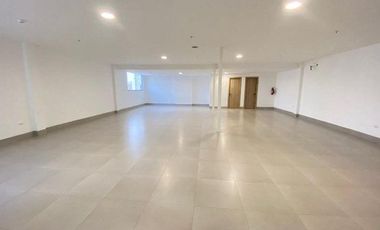 SE VENDE BODEGA EN ALMAX 2