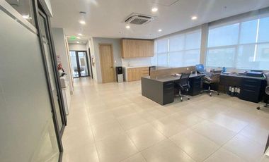 SE VENDE BODEGA EN ALMAX 2