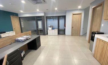 SE VENDE BODEGA EN ALMAX 2