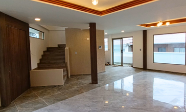Venta de Casa nueva y moderna- ubicado en Charasol- Azogues