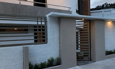 VENTA DE CASA POR ESTRENAR UBICADA EN CHARASOL AZOGUES