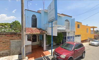 Casa en venta ¡REMATE BANCARIO! -Calle Prolongación Iturbide, Ixtlahuacán del Río, Jalisco.