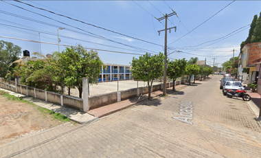 Casa en venta ¡REMATE BANCARIO! -Calle Prolongación Iturbide, Ixtlahuacán del Río, Jalisco.