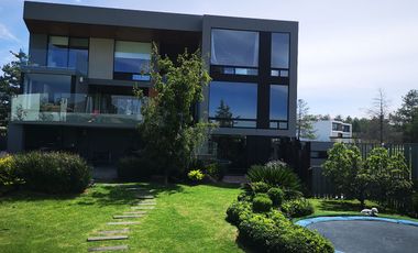 VENDO o RENTO CASA DE 6 RECAMARAS EN EL BOSQUE COUNTRY CLUB