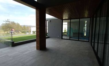 VENDO o RENTO CASA DE 6 RECAMARAS EN EL BOSQUE COUNTRY CLUB