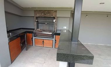 VENDO o RENTO CASA DE 6 RECAMARAS EN EL BOSQUE COUNTRY CLUB