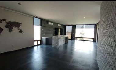 VENDO o RENTO CASA DE 6 RECAMARAS EN EL BOSQUE COUNTRY CLUB