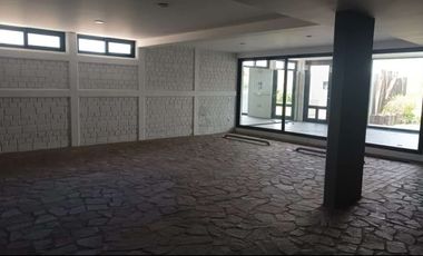 VENDO o RENTO CASA DE 6 RECAMARAS EN EL BOSQUE COUNTRY CLUB
