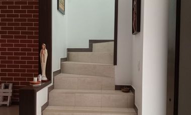 VENTA CASA EN CONJUNTO RESIDENCIAL LA HACIENDA EL PINO - JAMUNDÍ