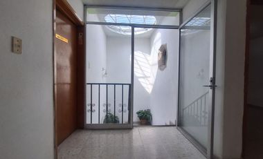 Oficina en renta en centro de Morelia, calle Allende