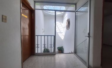 Oficina en renta en centro de Morelia, calle Allende
