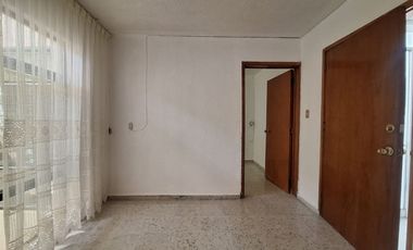 Oficina en renta en centro de Morelia, calle Allende