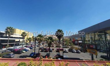 TRASPASO FONDO DE COMERCIO EN JURICA RESTAURANTE FUNCIONANDO CON CLIENTES FRECUENTES