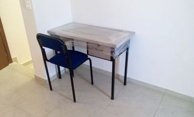 Recámara amueblada con baño, cerca del I.T.E.S.O.