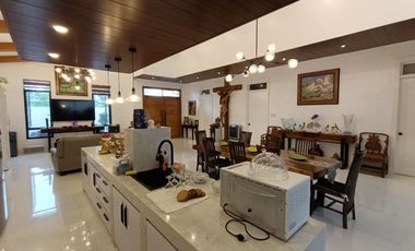 Bungalow House w/ High Ceiling Near Tagaytay at Silang, Cavite