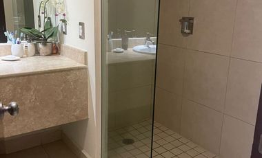 Renta VACACIONAL 7mil pesos la noche en Condominium Villa Magna 8 Personas Nuevo Vallarta