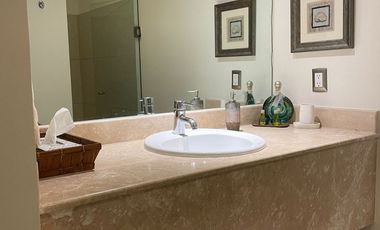 Renta VACACIONAL 7mil pesos la noche en Condominium Villa Magna 8 Personas Nuevo Vallarta