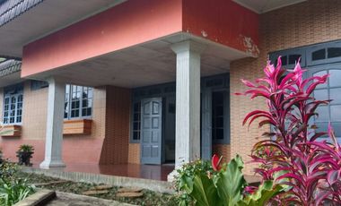 Villa Puncak Dijual Dekat Istana Negara Cipanas