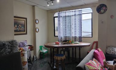 excelente ubicación ! venta !  casa rentera en sauces 6